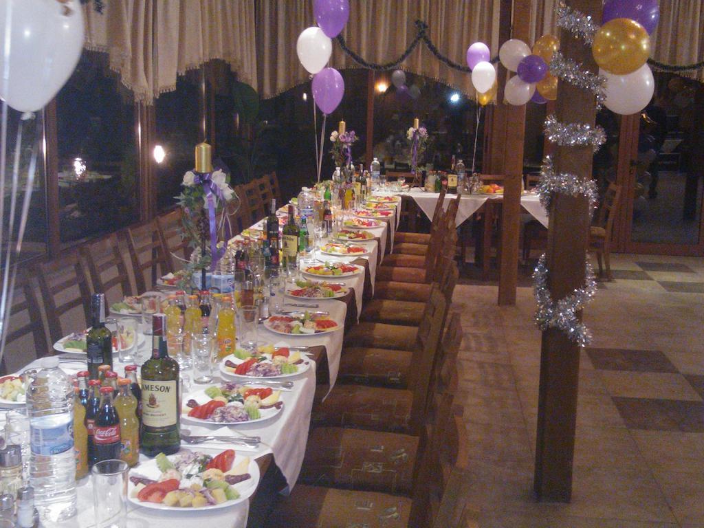 Hotel Tsarevets Asenovgrad Esterno foto