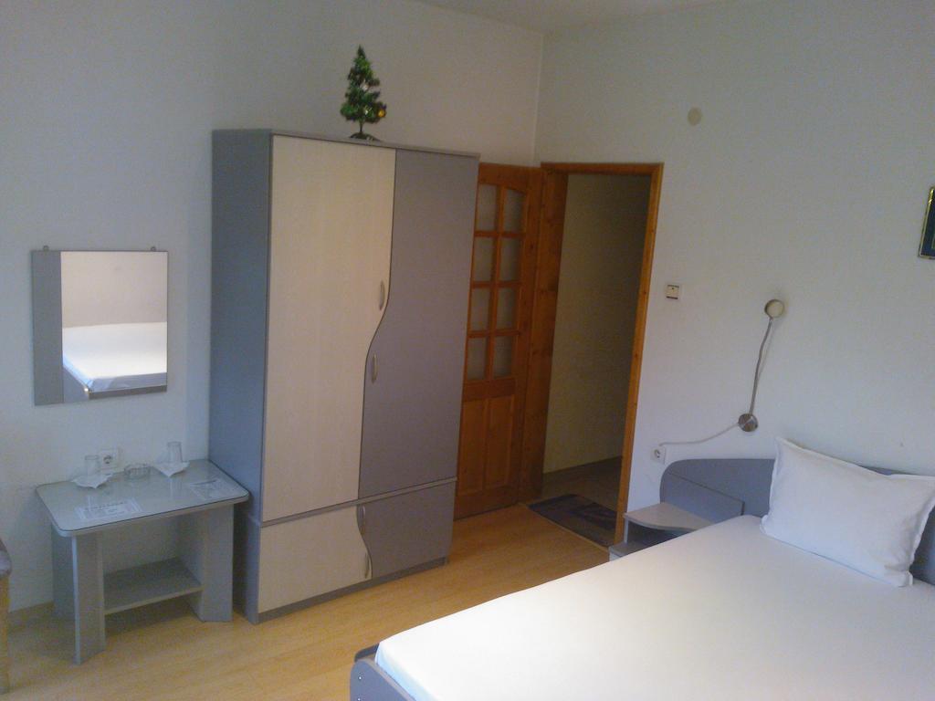 Hotel Tsarevets Asenovgrad Camera foto